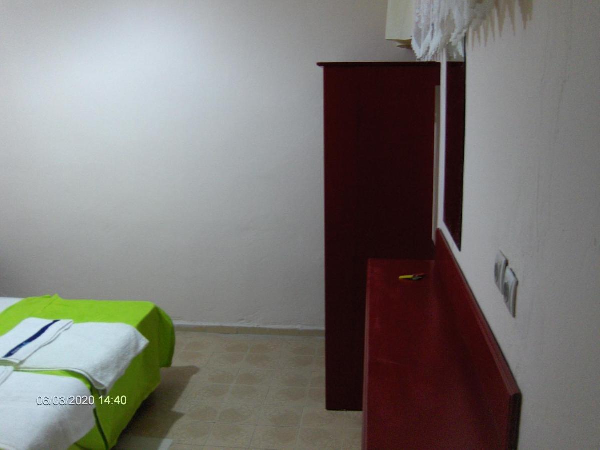 Odessa Otel Avsallar Buitenkant foto