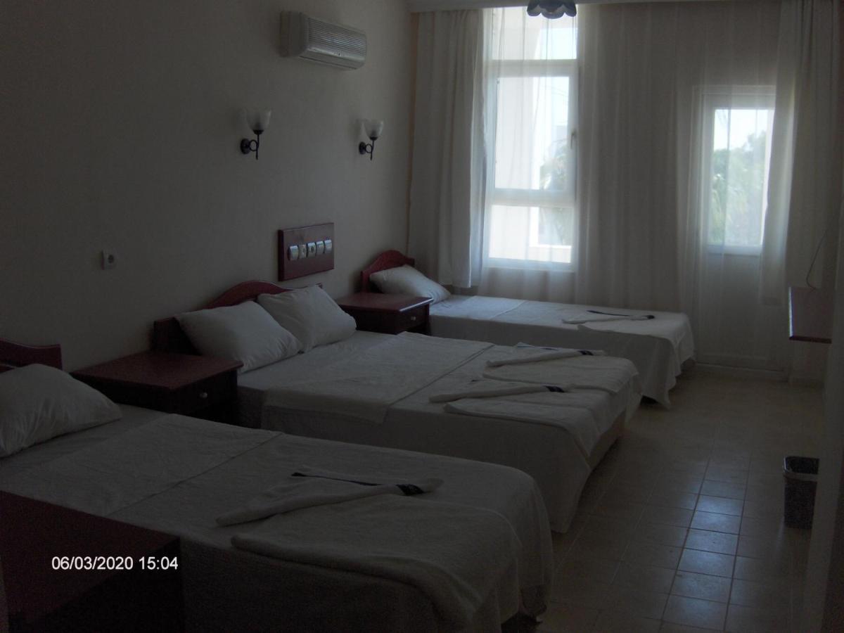 Odessa Otel Avsallar Buitenkant foto